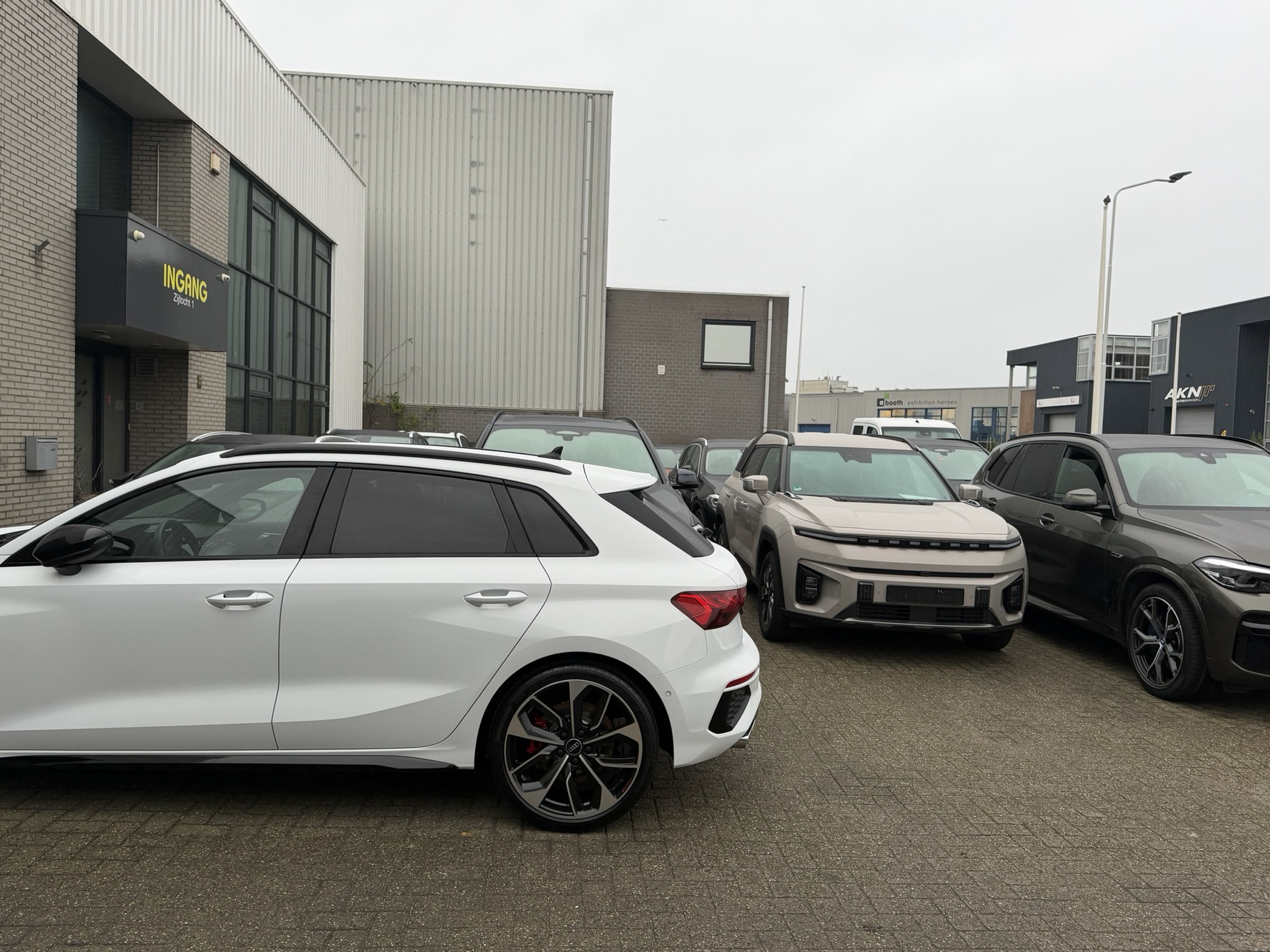 Zakelijk & wagenpark projectfoto van Auto Poets Centrale Zaanstad